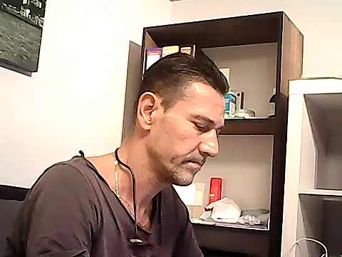 mastercharisma35