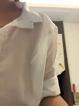 xianyu-ss live cam on StripChat