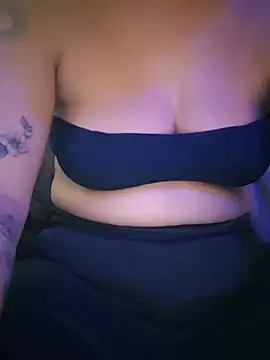Sweettinydiamond, modelo webcam