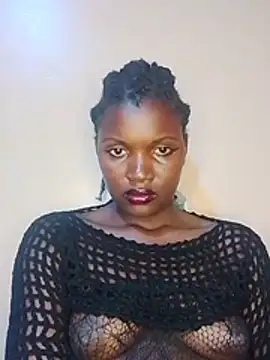Pinky_Night live cam on StripChat