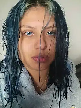 azulzulix (F teen) - Brighten My day
