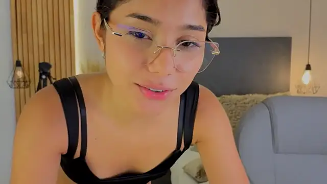 milaa_star_ (F teen) - TOUCH MY WET PUSSY🫦💧