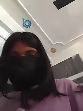 trishasingh07 in webcam