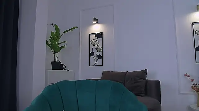 isabellrayy (F young) - Ride dildo
