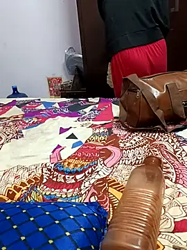 wickedpriya webcam