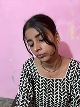 sexy_riyuu webcam model