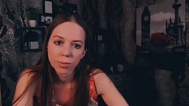 GloriaSi_ in webcam