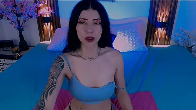 AmyHE, modèle webcam