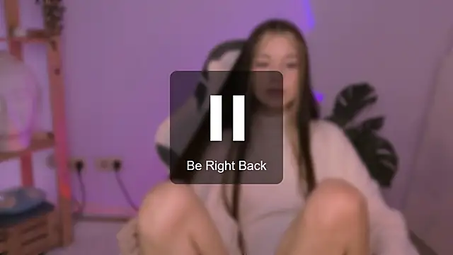 KiraKittyy_