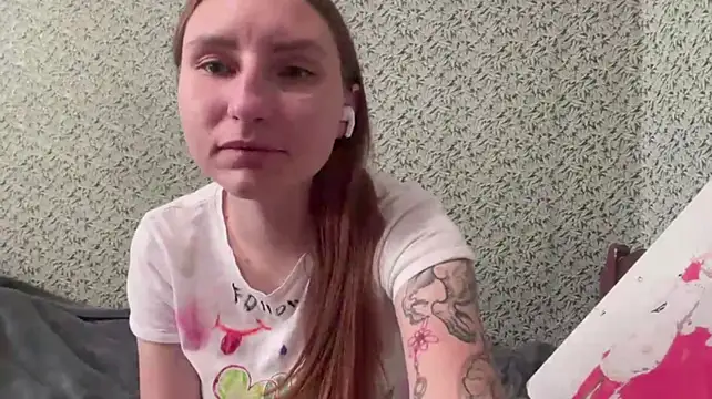 TrangRehse in webcam