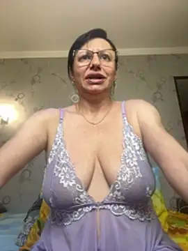 Amberhotqueen