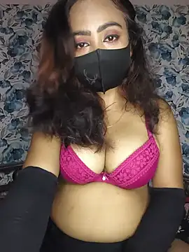 _DesigirlRoshni webcam model