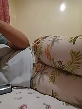 Farah-_nono, modelo webcam