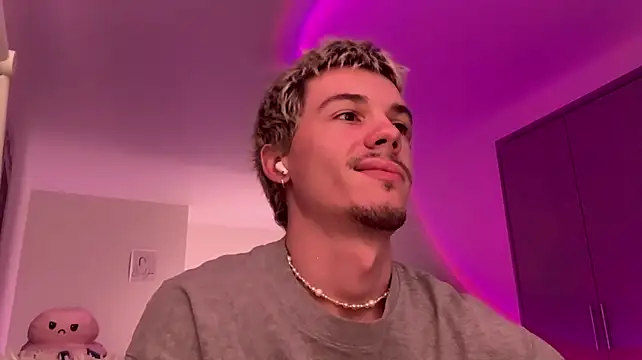 Jeremy1Scott in webcam