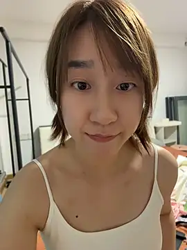 Judi-a live sex cam