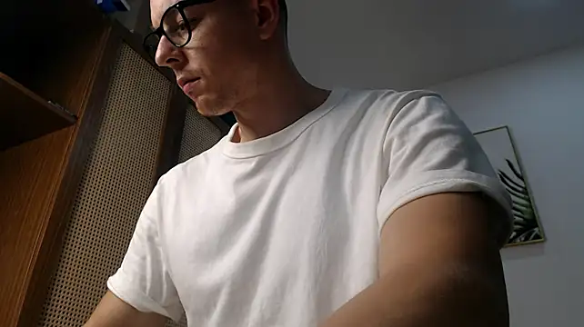 heilgarbest (M young) - #bisexuals #brunettes #erotic-dance #european #foot-fetish #handy #hd #humiliation #masturbation #middle-priced-privates #muscular #oil-show #russian #small-audience #ticket-and-group-shows #white #young
