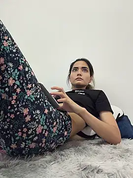 Evasolis_ live cam on StripChat