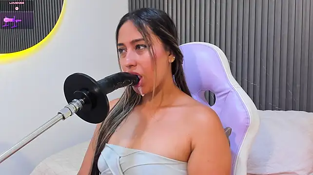 karola_cute_