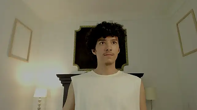 santi_twink