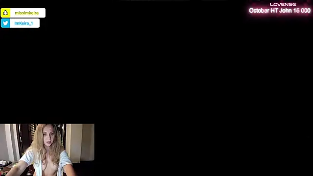 ImKeira live cam on StripChat