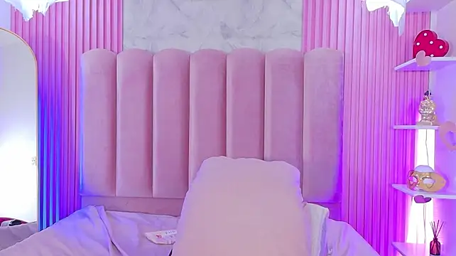LunaRose18