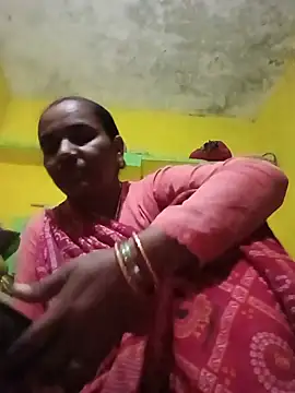 Priya_cutR