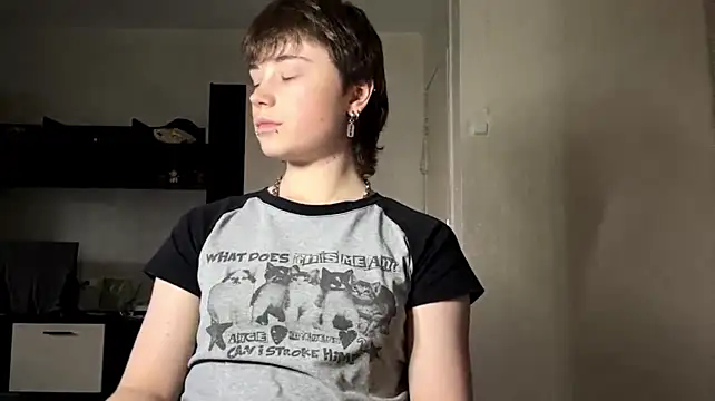 Nellyts webcam model