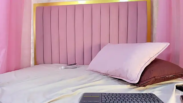 Anne_Milleerr