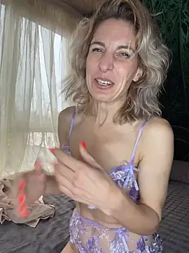 InnaVeyra live sex cam