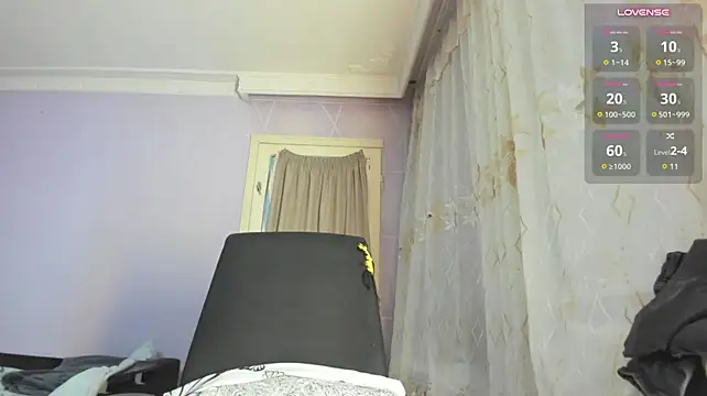 fancy_casssie live cam on StripChat