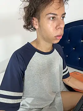 grey___27 live cam