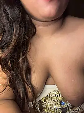SlutrySiren live cam