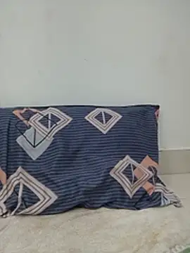 Dimpal_18_year webcam