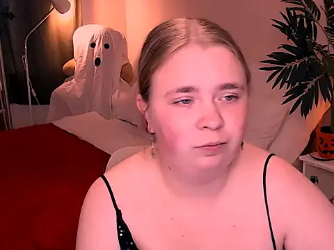 candy_clouds live cam