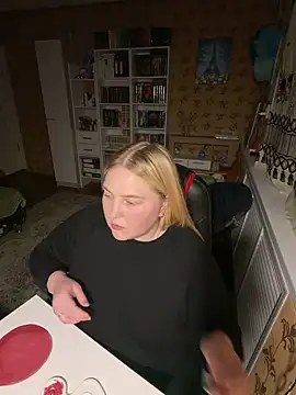Mira_Lunar