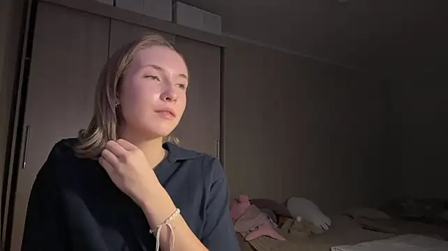 VelvetPandya live cam on StripChat
