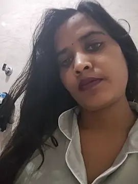 cute_radhikaa