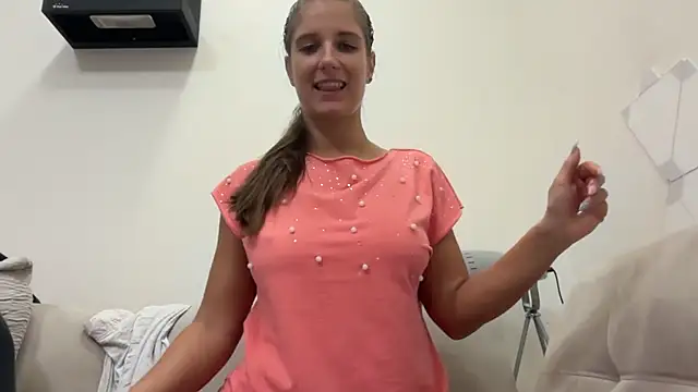jennifer11772 live cam on StripChat