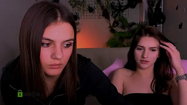 Webcam-Model lisa_dark_