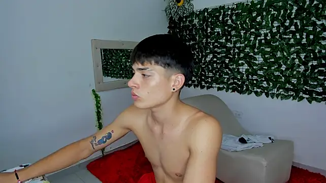 The_beby_guy live cam