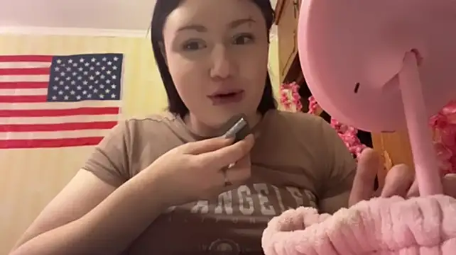 MazieTromblay webcam model