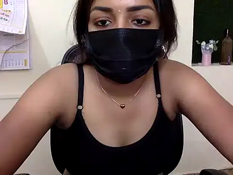 Meera-Mythun, modelo webcam