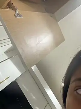 hot_avni (F young) - pussy oil