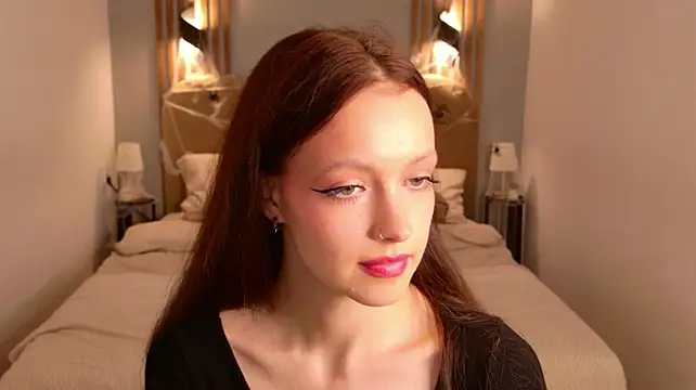 SallyPinkman webcam model