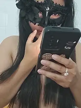 girldam95 live cam on StripChat