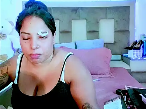 indiantopaz694u live cam