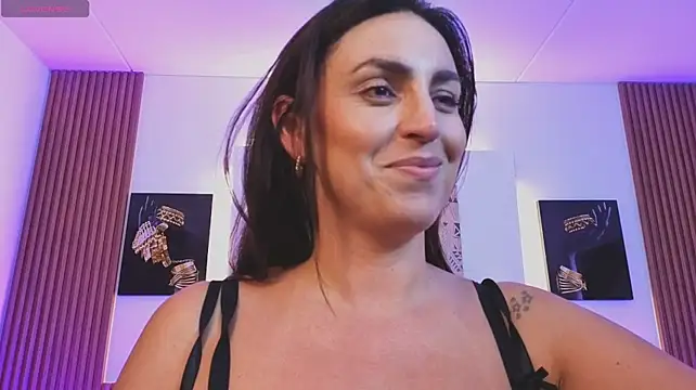 alaia77