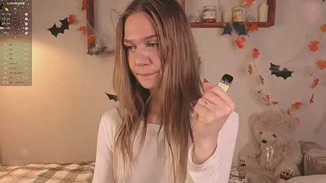 SerenaCrystall webcam