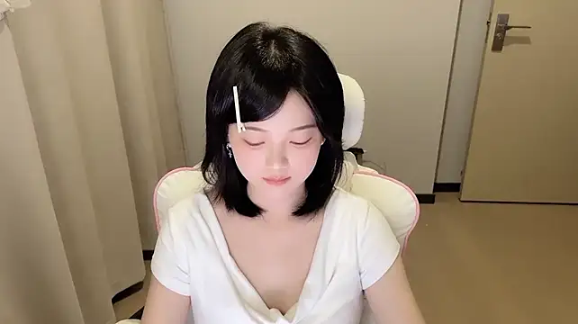 max688