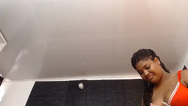 Hanna_Fox_69